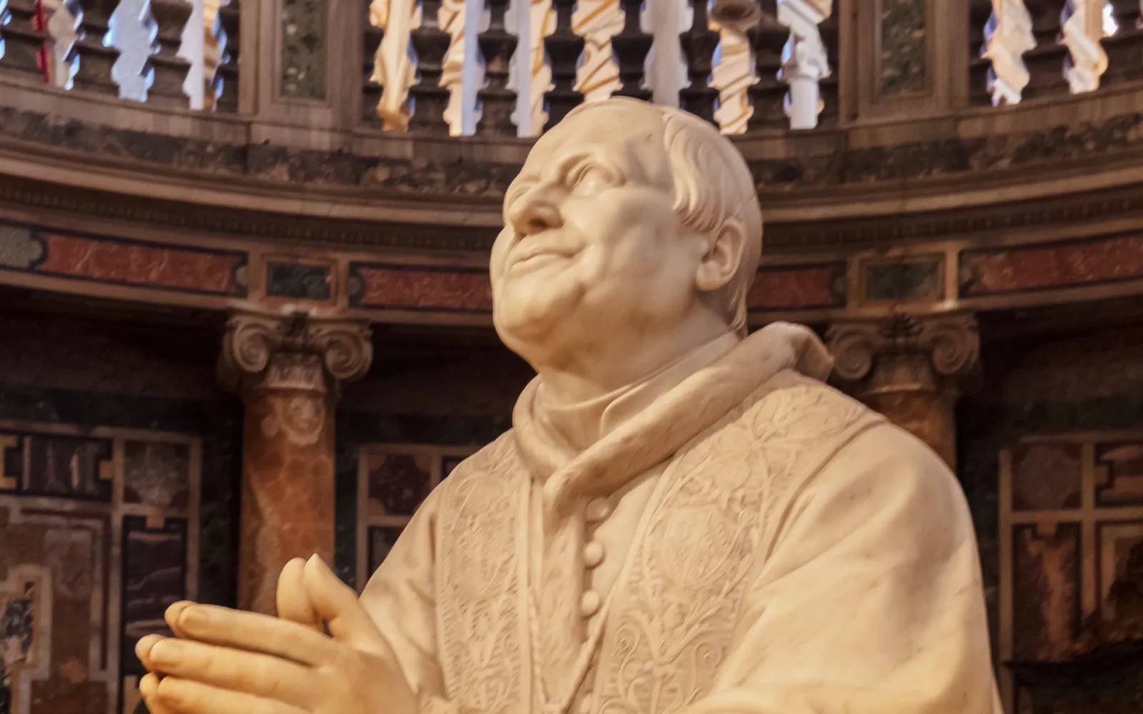 Escultura del Papa Pío IX en la Basílica de Santa María la Mayor de Roma?w=200&h=150