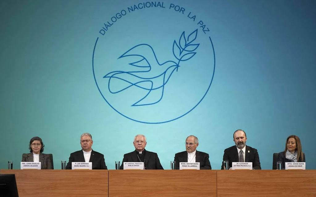 Ponentes en el Segundo Diálogo Nacional por la Paz en Guadalajara, México.?w=200&h=150