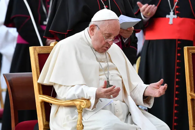 El Papa Francisco en la vigilia ecuménica