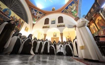 El Papa León XIV visita el Monasterio de las Hermanas Carmelitas de la Theotokos en Harissa, Líbano, el 30 de noviembre de 2025.