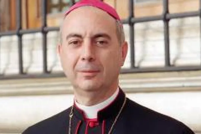 Sigue intolerancia contra cristianos en algunos países, alerta autoridad vaticana