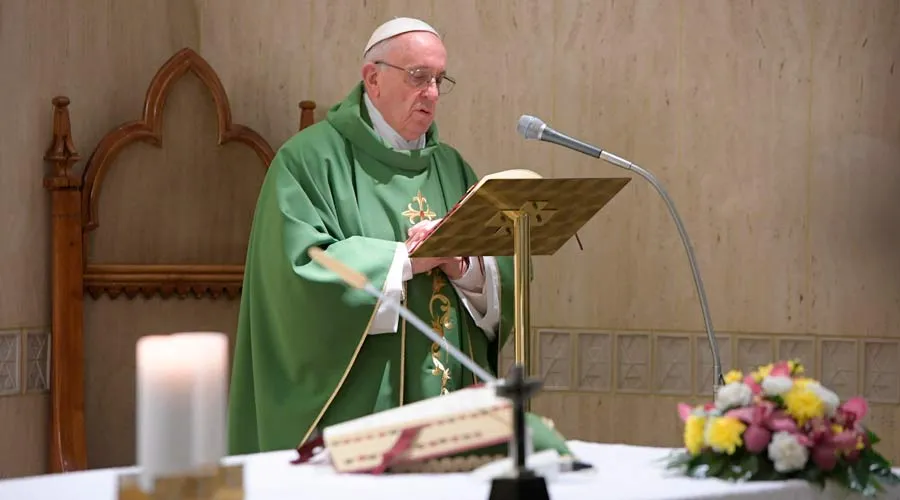El Papa Francisco celebra la Misa. Foto: L'Osservatore Romano