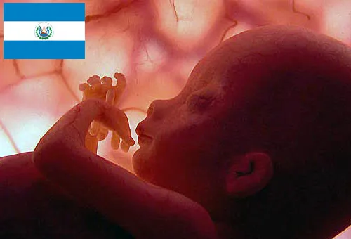 Aborto: Piden a presidente de El Salvador que no ceda a presión en caso "Beatriz"