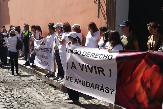 VIDEO: Denuncian intento de aprobar ideología gay y aborto en Asamblea General de la OEA