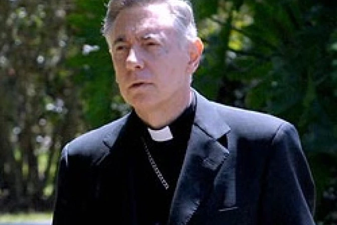 Mons. Aguer advierte que ataques buscan minar credibilidad de Iglesia Católica