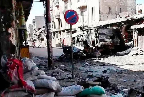 Calle bombardeada en Aleppo Foto: Scott Bobb/Voice of America News?w=200&h=150