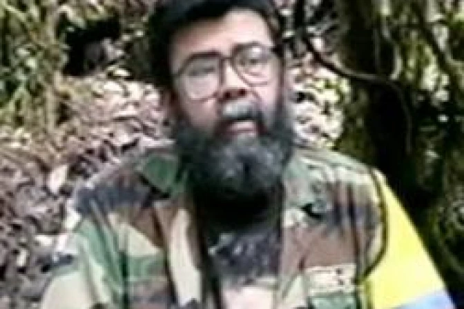 Iglesia en Colombia pide paz tras muerte de líder de las FARC