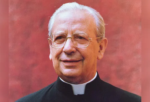 Mons. Álvaro del Portillo. Foto: Oficina de Prensa del Opus Dei