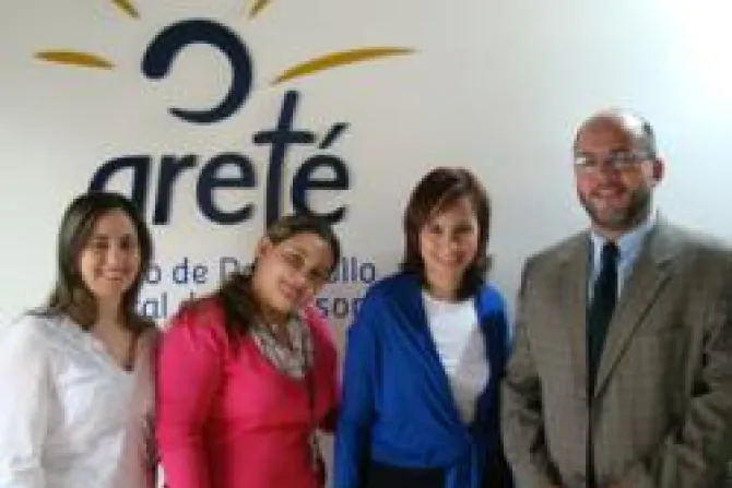 Bendicen nuevo centro de desarrollo integral "Areté" en Colombia