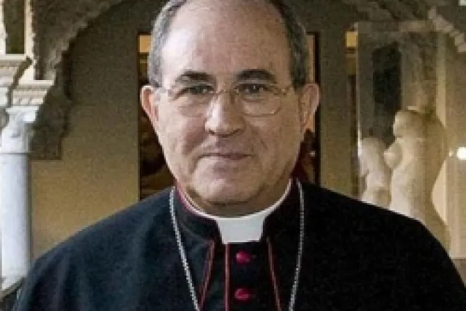 Arzobispo pide marcar casilla de la Iglesia católica en declaración de renta
