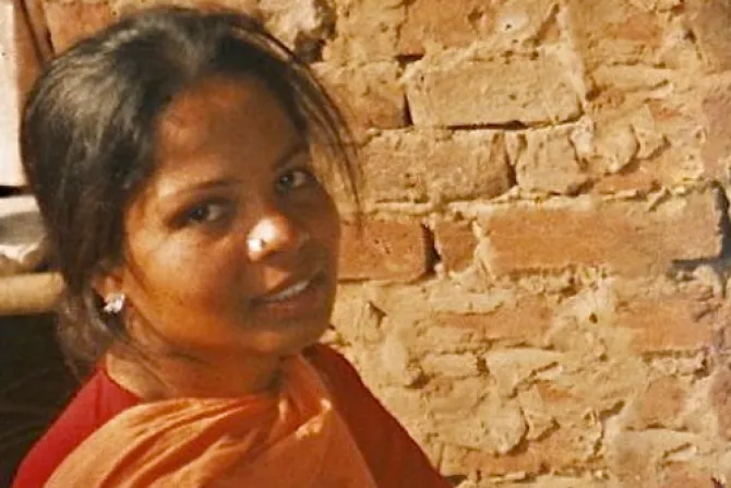 Critican rápida gestión para liberar a pederasta... y silencio para Asia Bibi