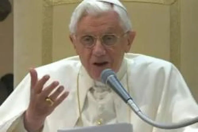 Benedicto XVI recuerda que "es Dios mismo quien decide sobre la suerte de su Iglesia"