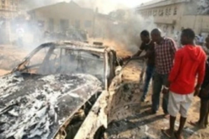 Ataque a Iglesias cristianas en domingo de pascua deja 38 muertos