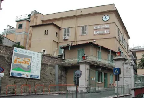 Hospital Pediátrico Bambino Gesù. Foto:Marten253 / Wikimedia Commons (CC BY-SA 3.0)?w=200&h=150