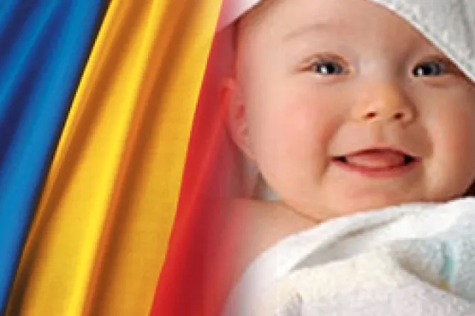 Protestan católicos en Rumania por cese de ayuda a recién nacidos
