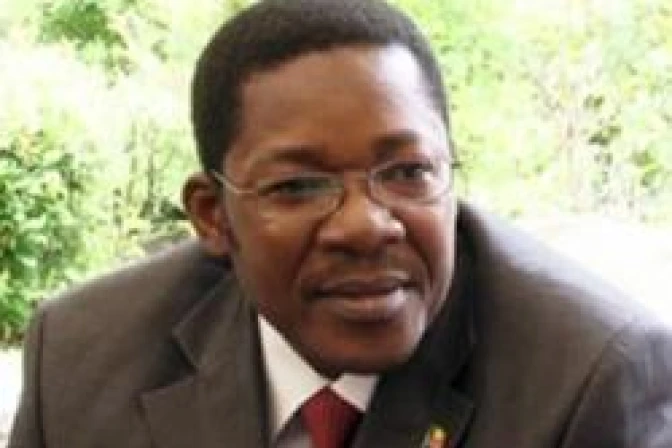 Recibir al Papa es un honor para África, dice canciller de Benin