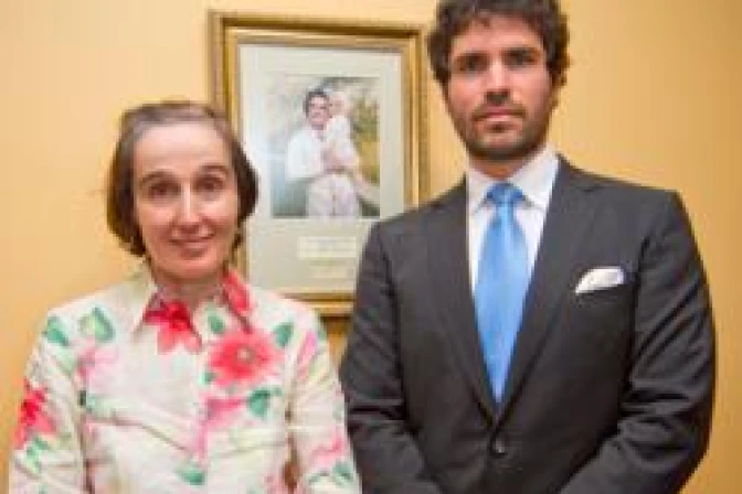 Dedican clínica pro-vida en Los Ángeles a madre coraje Santa Gianna Beretta