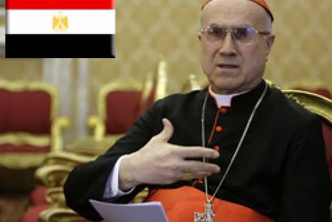 Valorar aporte de cristianos en Egipto y respetarlos, pide Cardenal Bertone