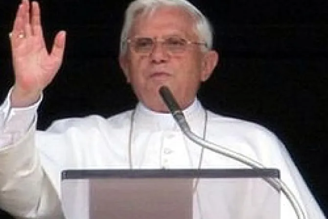 Vaticano: El Papa Benedicto XVI es guía coherente en camino de rigor y verdad ante abusos
