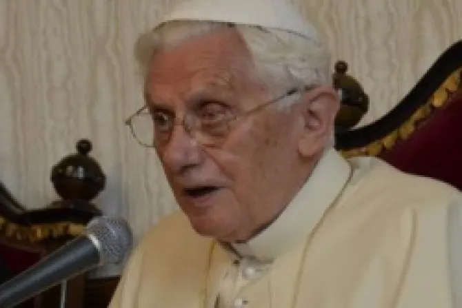 Benedicto XVI: A la cultura diabólica de la calumnia y la mentira le decimos no