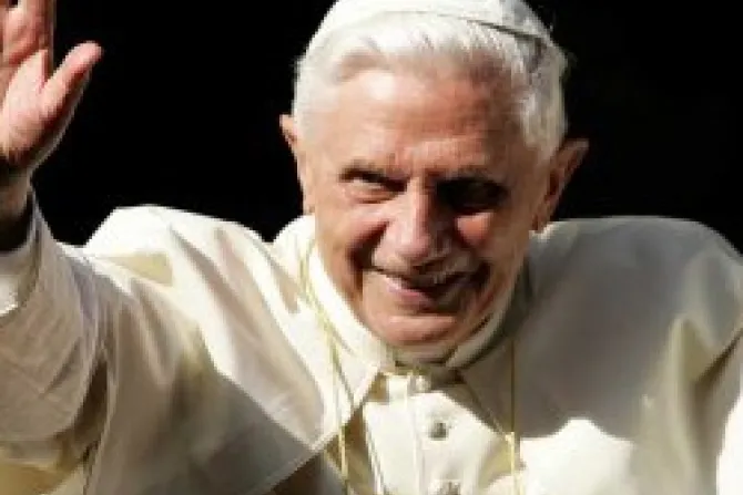 Fe contribuye a convivencia social y bien común, afirma el Papa Benedicto XVI