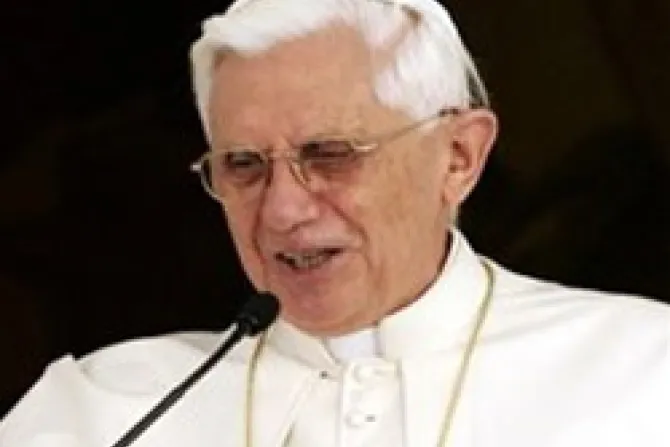 Perdón y reconciliación son semilla de auténtica reforma en la Iglesia, dice el Papa Benedicto XVI