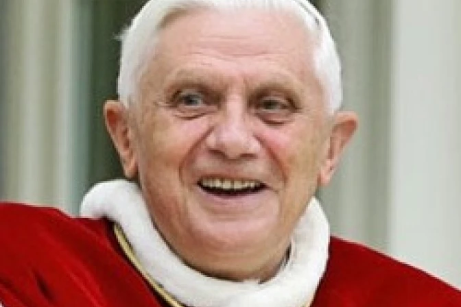 Dios no es "peligro" para nadie y todos pueden llegar a Él, dice el Papa