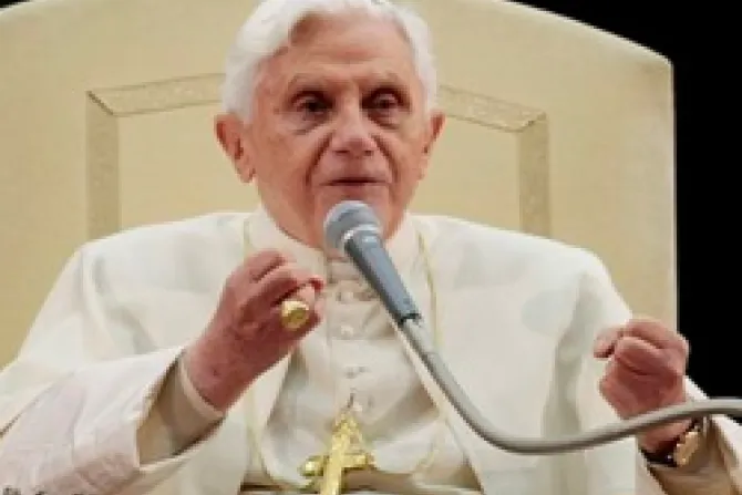 Paz estable y libertad religiosa en Tierra Santa y Medio Oriente, alienta el Papa Benedicto XVI
