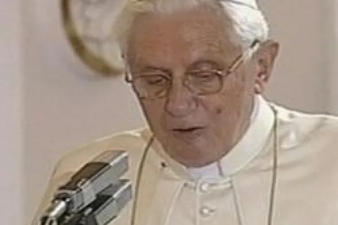 Hambre en el mundo es resultado de egoísmo y especulación, dice el Papa