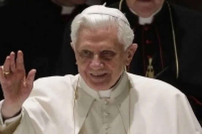 Benedicto XVI a Democracia Cristiana: Defiendan vida, matrimonio y justicia social