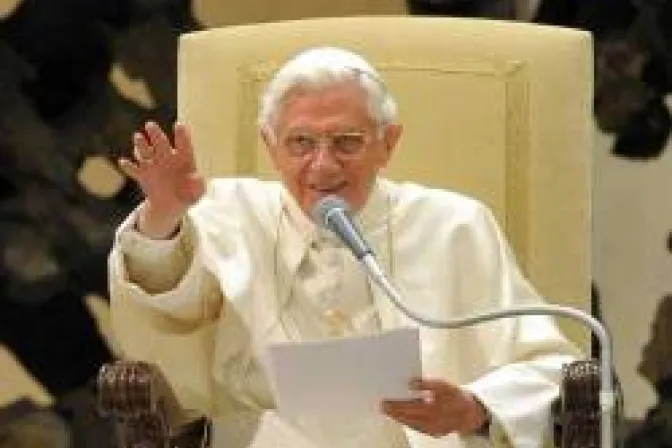El Papa: Memoria del Holocausto debe llevar a promover respeto y dignidad de la persona humana