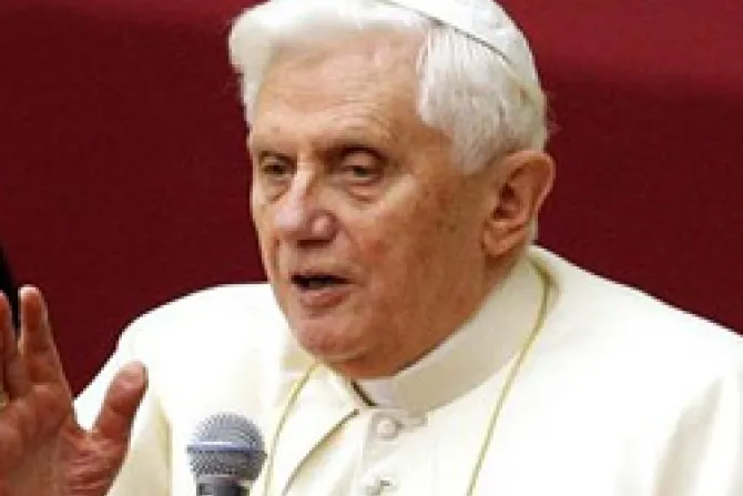Destacan firme condena del Papa Benedicto XVI ante abusos