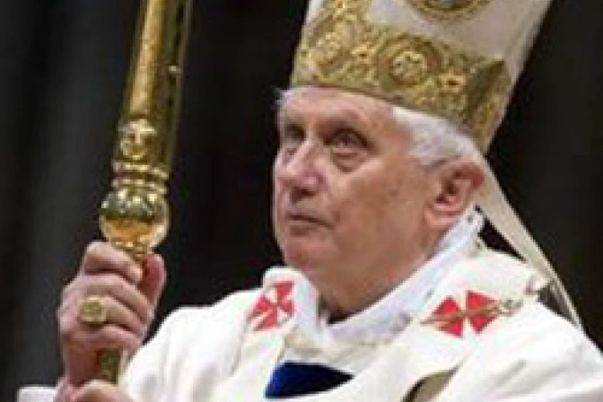 Grupo de apoyo a sacerdotes católicos en Facebook ya tiene más de 15 mil fans