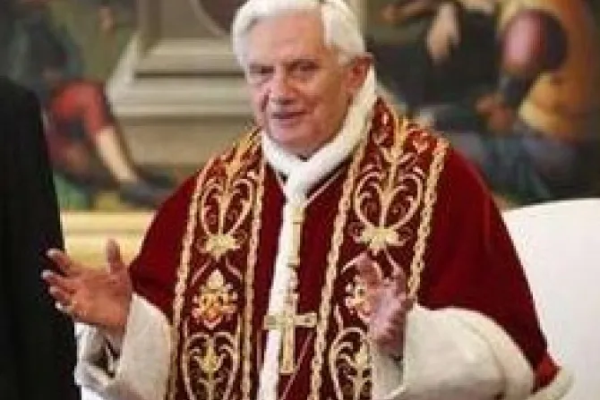 Solo Cristo lleva a vida auténtica y plena, recuerda el Papa Benedicto XVI