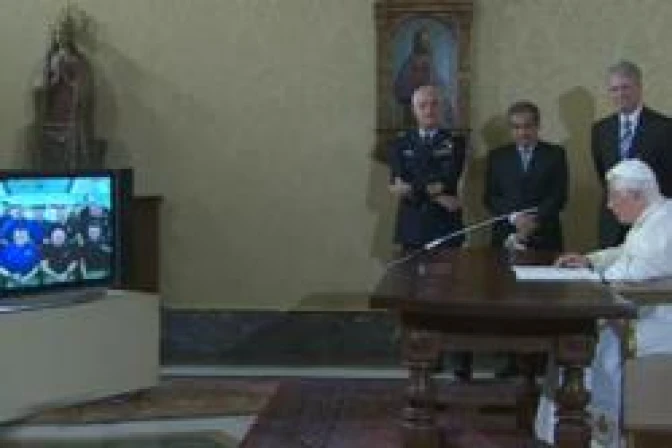 El Papa recibe a astronautas que dialogaron con él desde el espacio