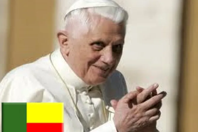 El Papa Benedicto XVI visitará África en noviembre de 2011