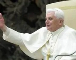 Proteger la vida desde la concepción hasta muerte natural, exhorta el Papa Benedicto XVI