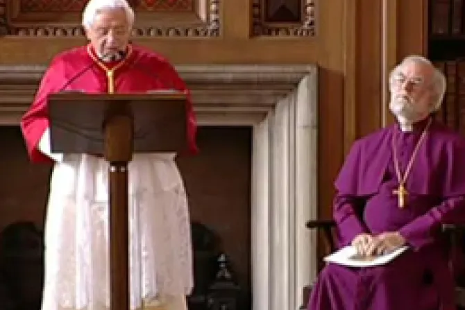Diálogo ecuménico no puede traicionar a la Verdad, señala el Papa Benedicto