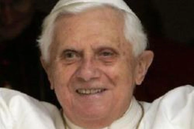 El Papa exhorta a acoger a migrantes y rechazar el racismo