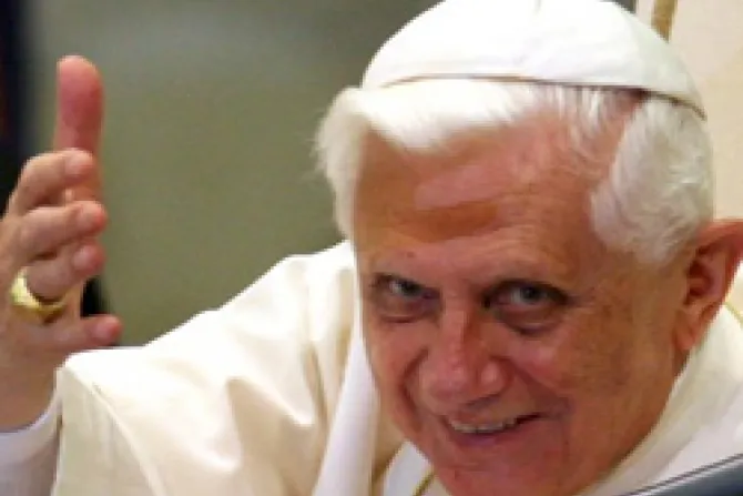 El Papa pide al Camino Neocatecumenal buscar profunda comunión con los obispos