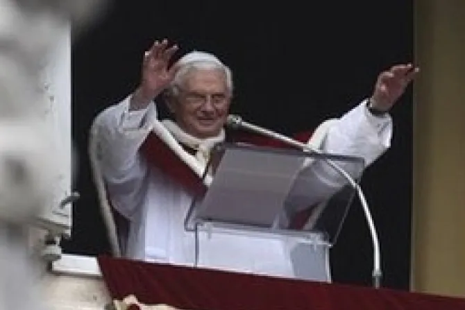 Benedicto XVI resalta múltiples carismas en la Iglesia y pide unidad de los cristianos
