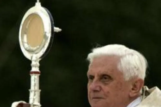El Papa invita a participar en Corpus Christi: Fiesta del "don más precioso de la humanidad"