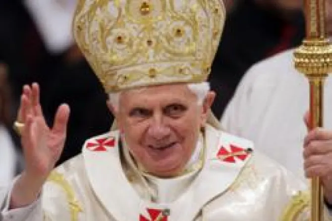 El Papa a consagrados: Sean testigos creíbles de fe para la Iglesia y el mundo