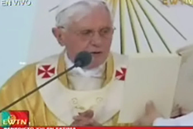 Sólo con Cristo vida tiene sentido y alegría verdadera, recuerda el Papa Benedicto