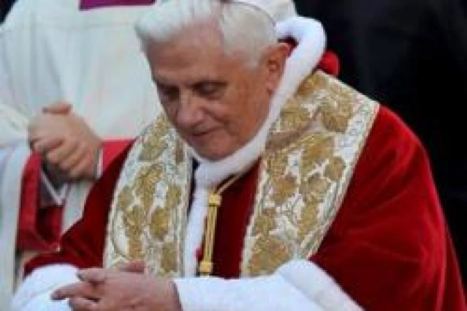 El Papa expresa su dolor por víctimas de tornado en EEUU