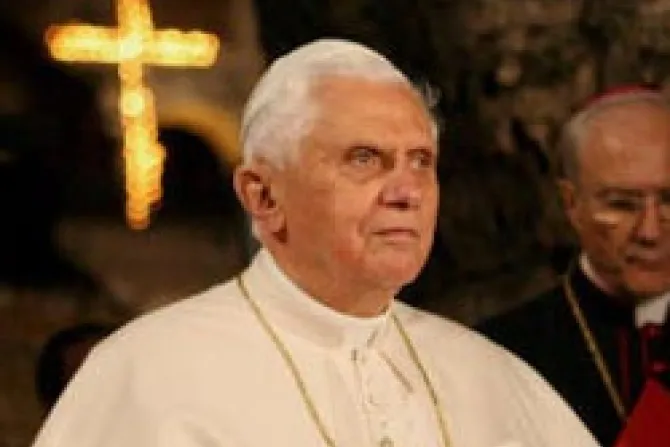 Enérgico rechazo y pésame del Papa Benedicto XVI tras atentado en Moscú