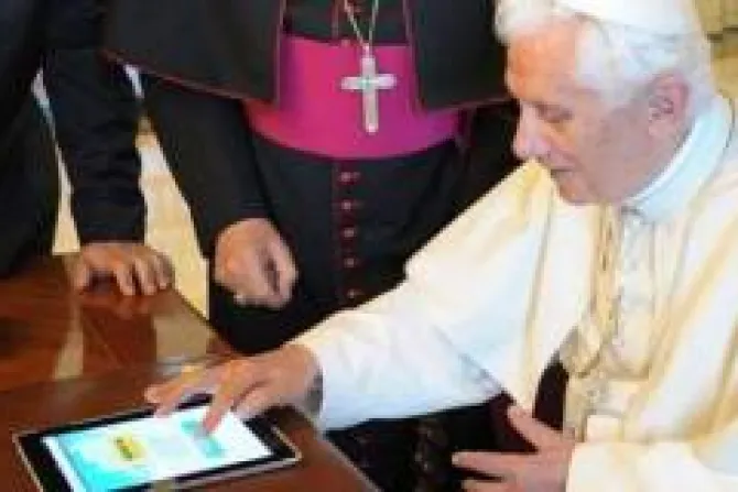 El Papa supera los 2.5 millones de seguidores en Twitter
