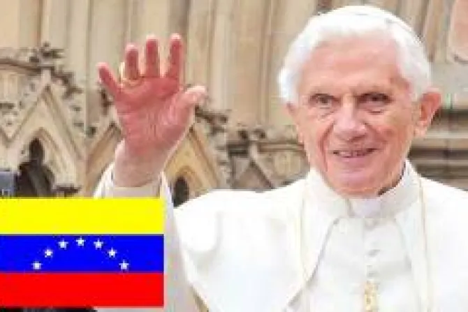 Benedicto XVI a venezolanos: Dios los ayudará a superar incertidumbre