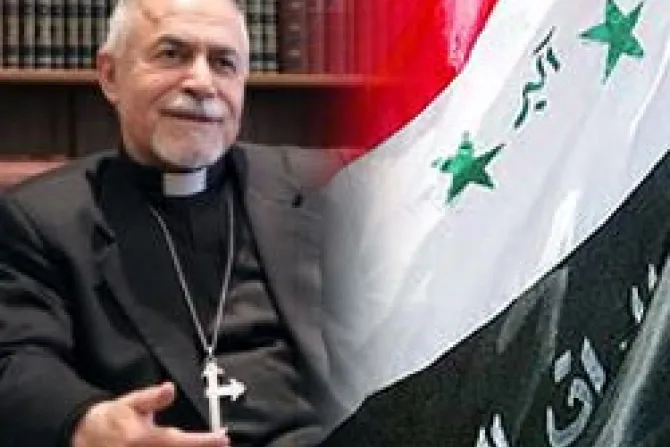 Dos jóvenes sacerdotes vuelven a Irak y celebran Misa en Catedral atacada