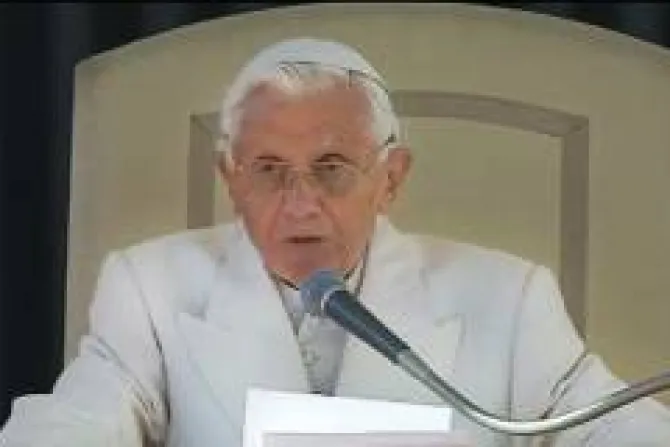 Benedicto XVI: Solo Dios satisface el deseo más profundo del corazón humano